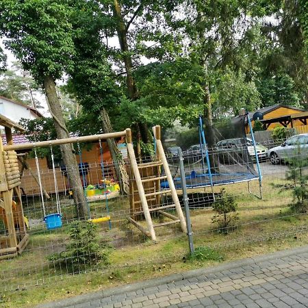 Pod Sosna Hotel Миелно Екстериор снимка